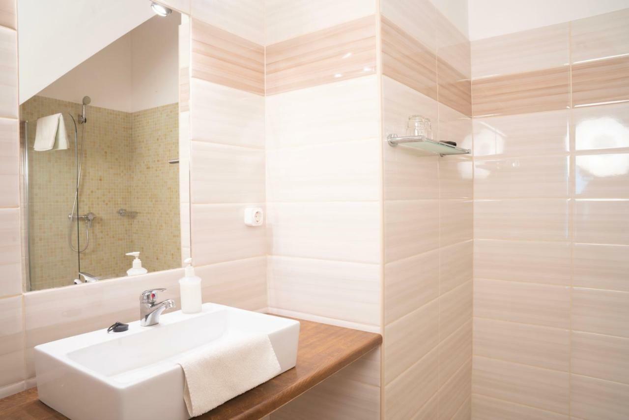 Hotel Szent Istvan Eger Ngoại thất bức ảnh